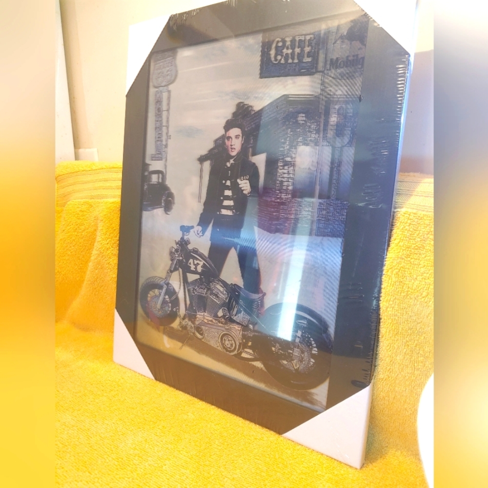 Elvis Presley Hologram Picture - Picture 3 of 5